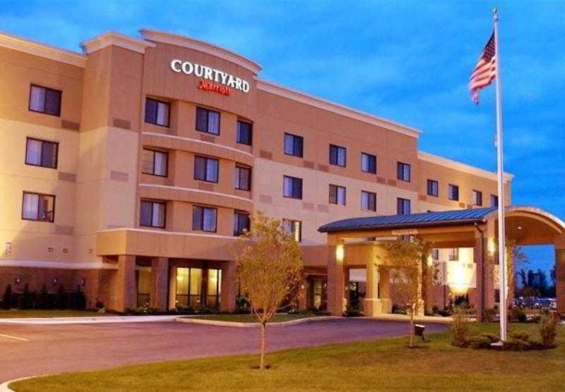 Courtyard Lima Hotel Exterior photo